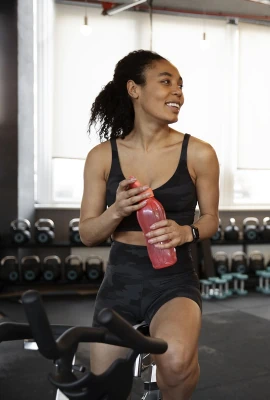 ALÉM DO FIT: academias se tornam ponto de encontro e fortalecem laços sociais