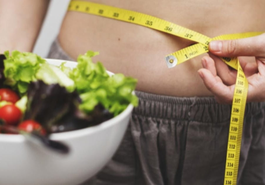 Dietas da moda podem provocar danos à saúde, alerta especialista